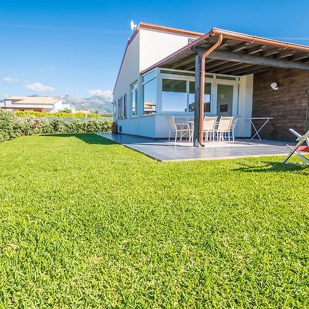Villa Pasquale...Immersa Nella Tranquillita' ลาสการี ภายนอก รูปภาพ